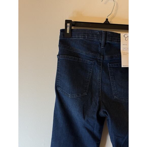 Jesica Simpson Low Rise Bootcut Women's size 4/27 Dark Wash Blue Denim Jeans - Picture 6 of 8